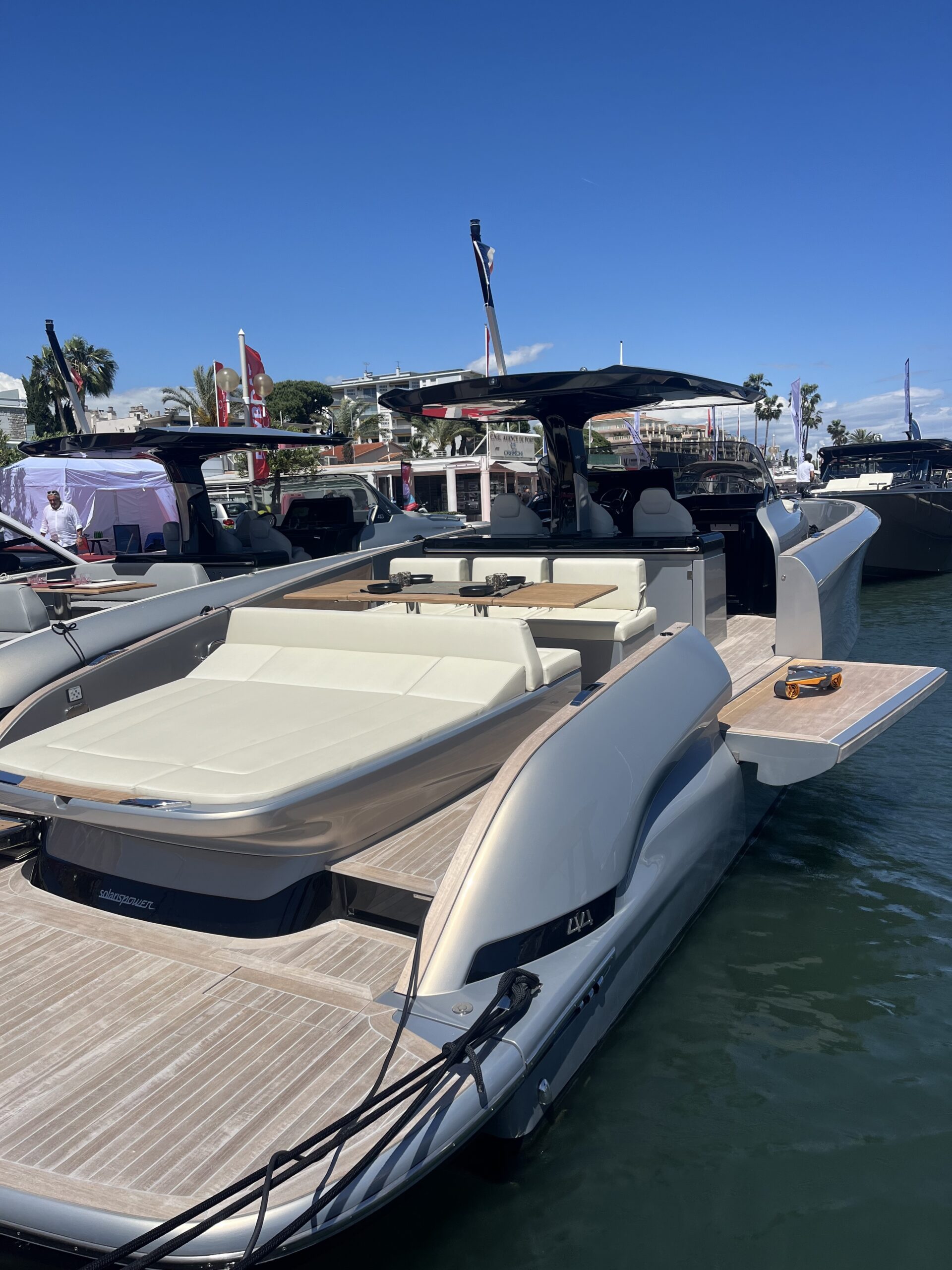 Solaris Power 44 Open 
