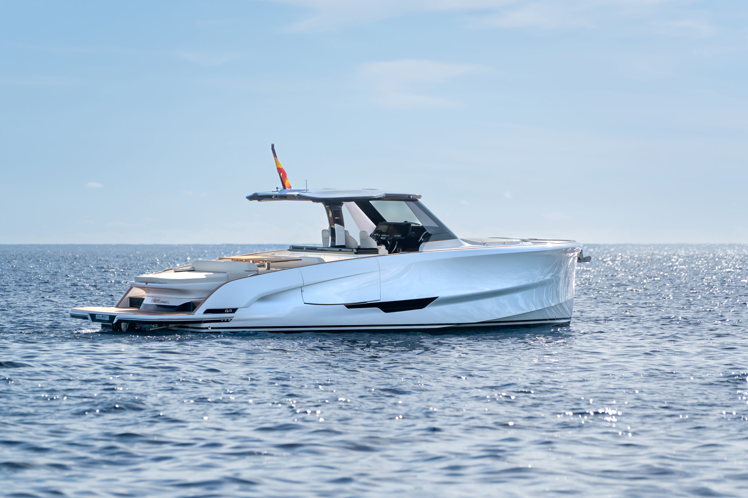 Solaris Power 44 Open ST