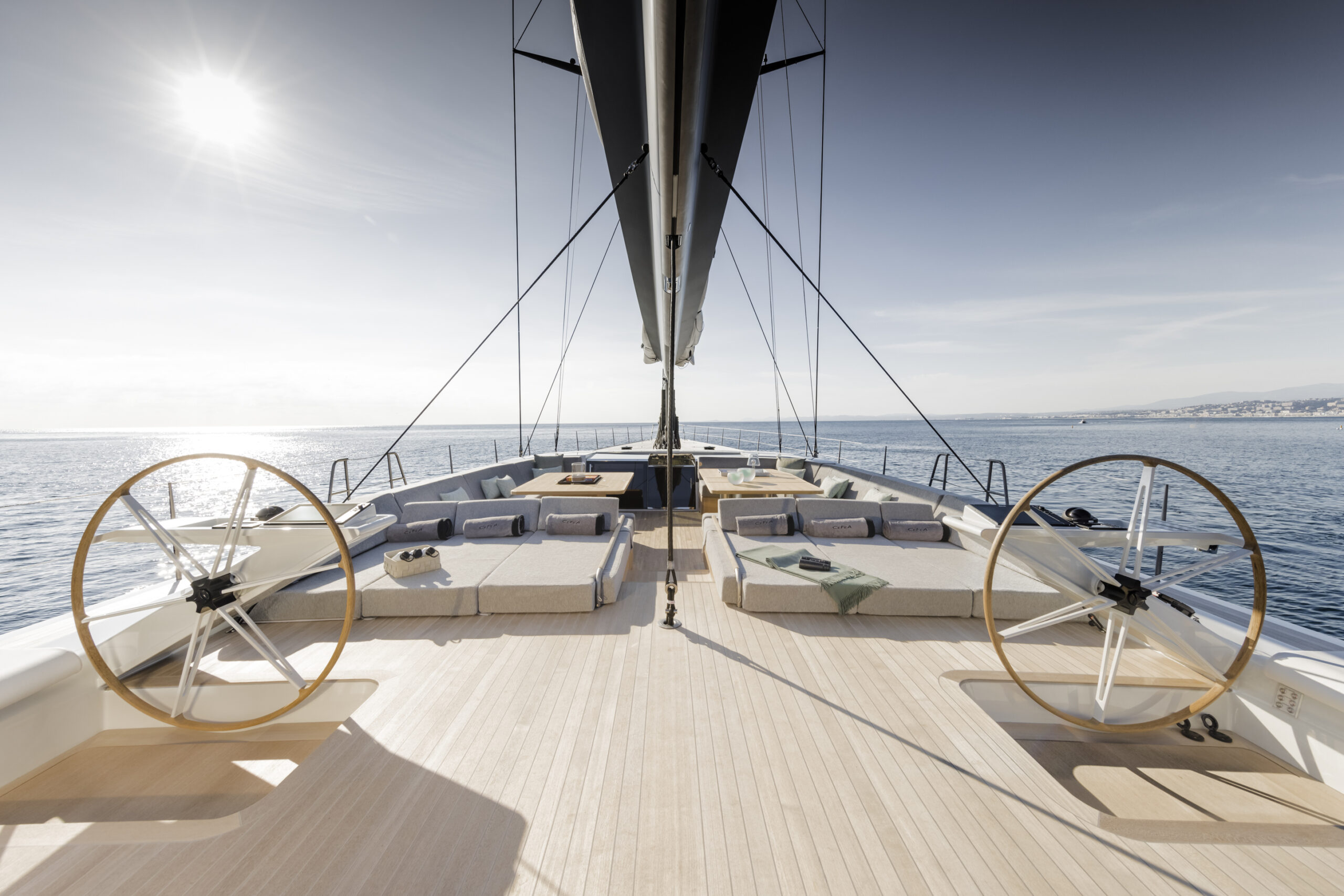 Solaris Yachts 111 RS