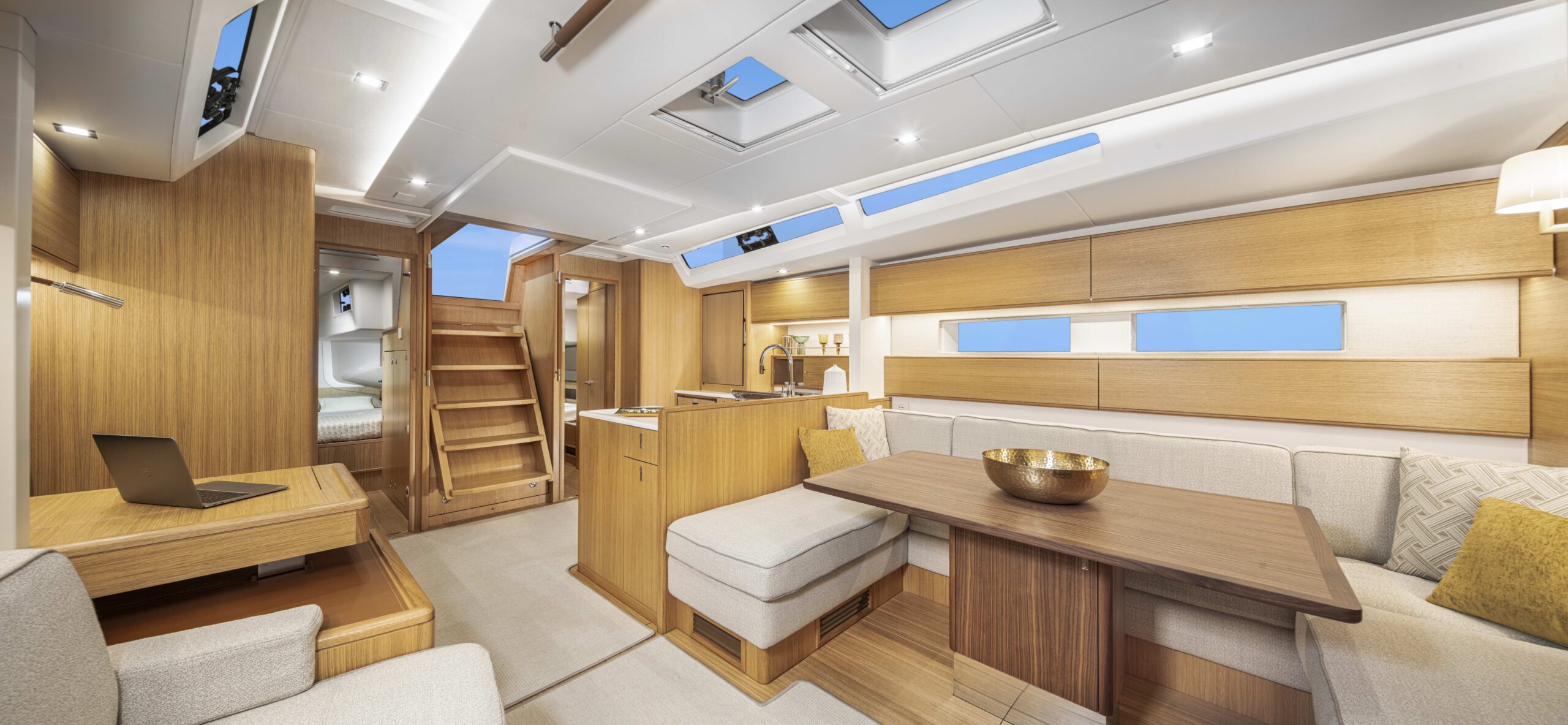 Solaris Yachts 55