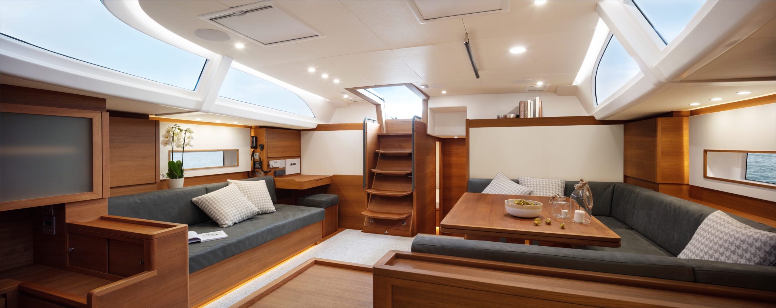 Solaris Yachts 64 RS